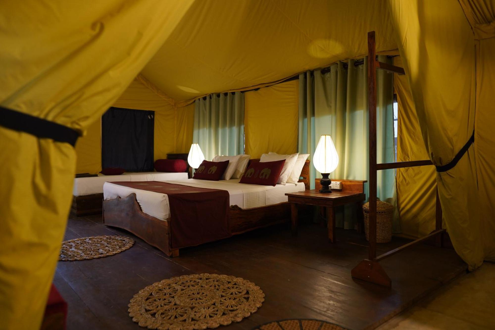 River Glamping By Gaga Bees Udawalawe Dış mekan fotoğraf