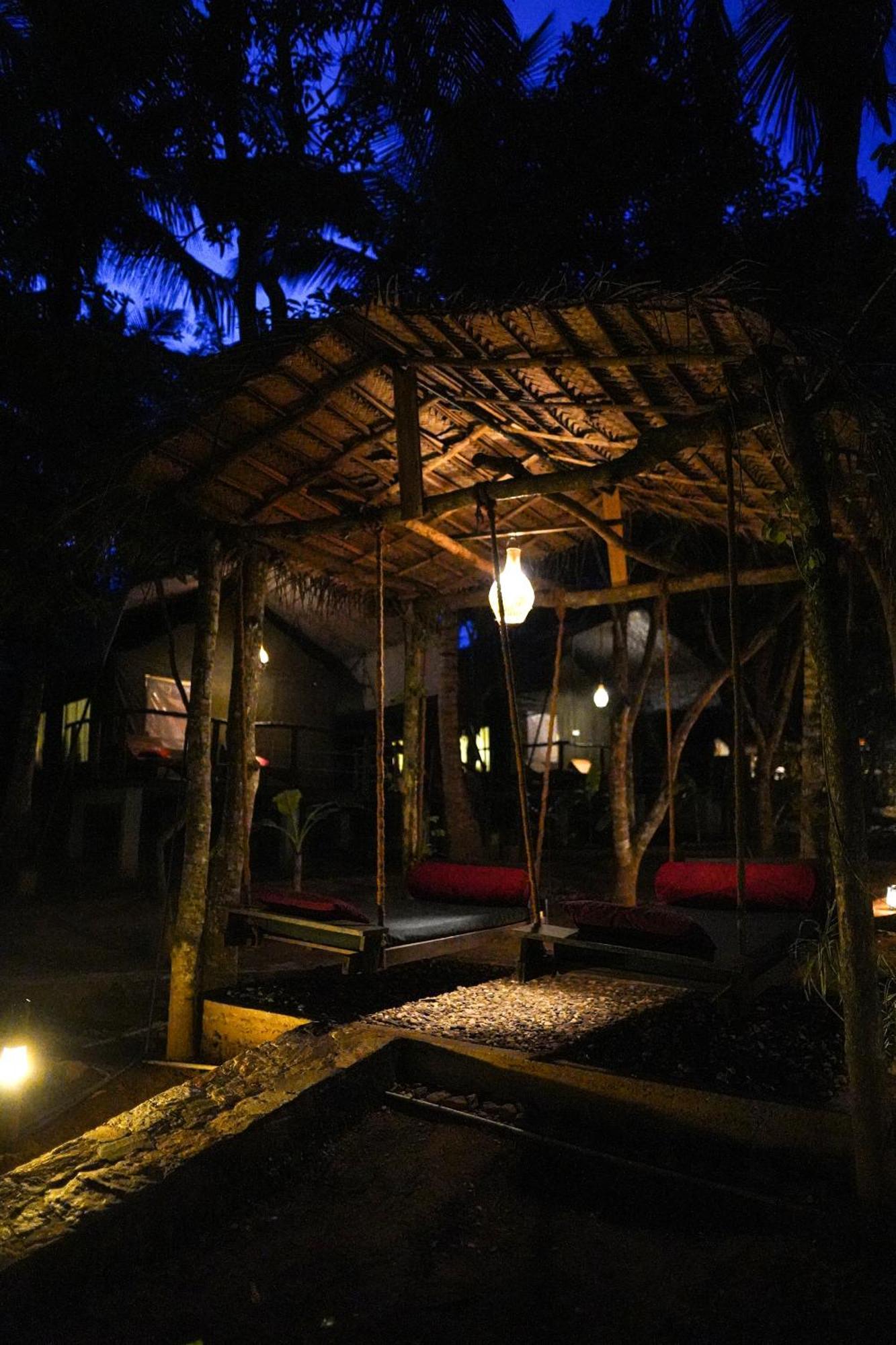 River Glamping By Gaga Bees Udawalawe Dış mekan fotoğraf