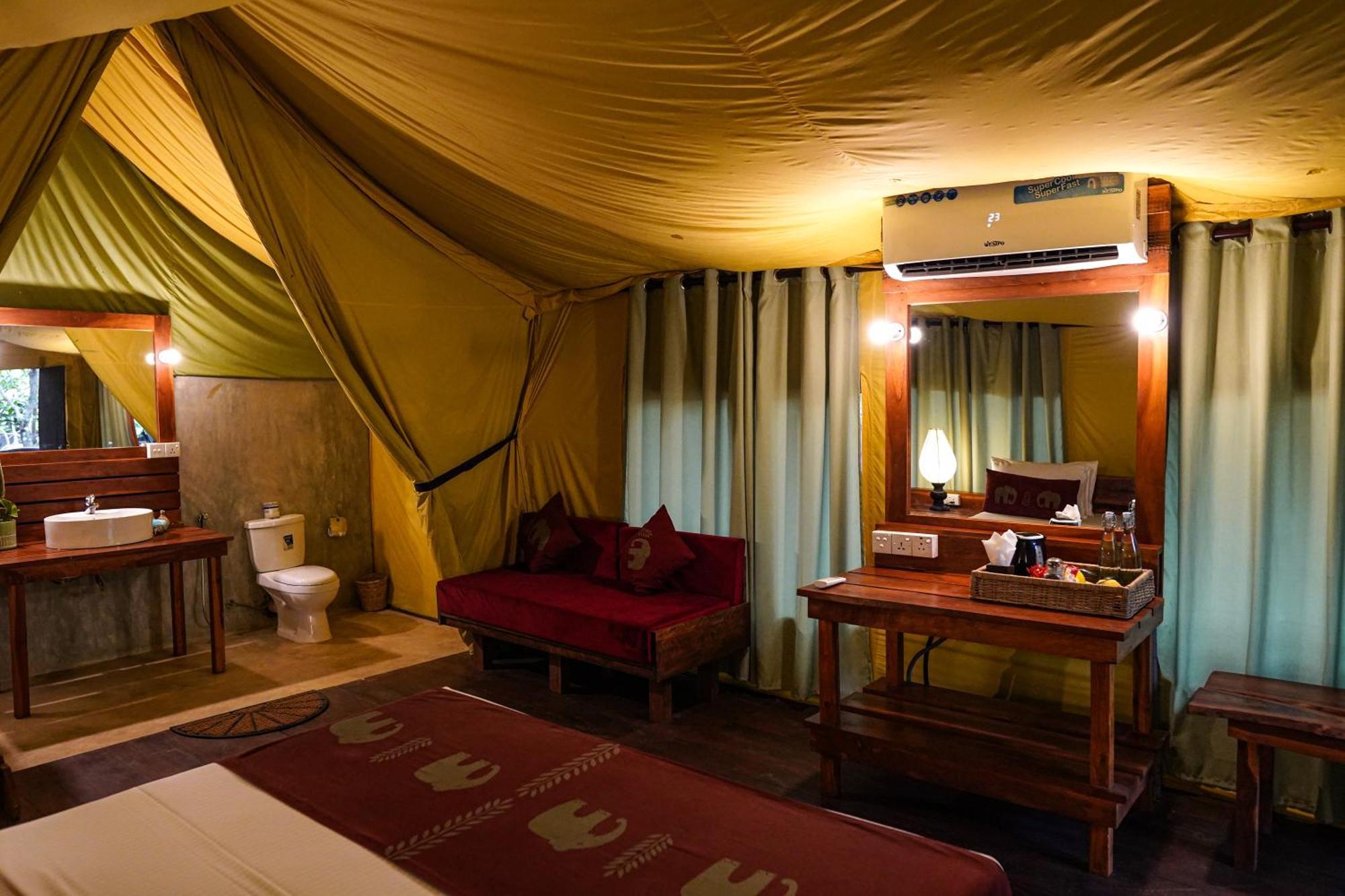River Glamping By Gaga Bees Udawalawe Dış mekan fotoğraf